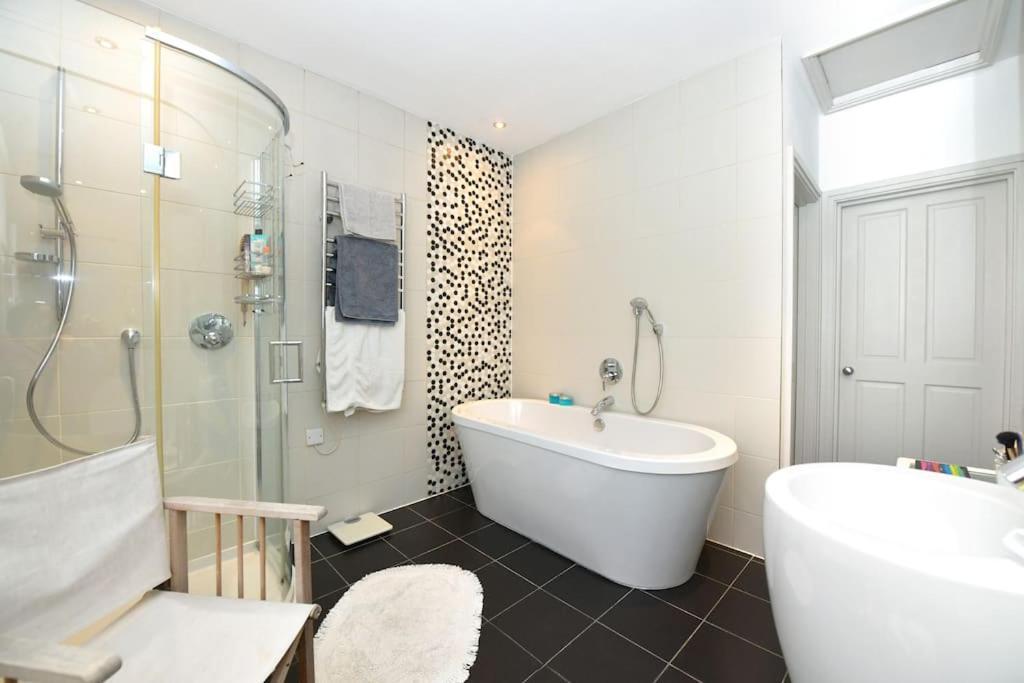 Pooters London, Elegant Townhouse, Very Central Экстерьер фото
