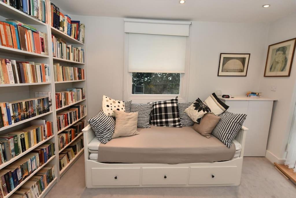Pooters London, Elegant Townhouse, Very Central Экстерьер фото